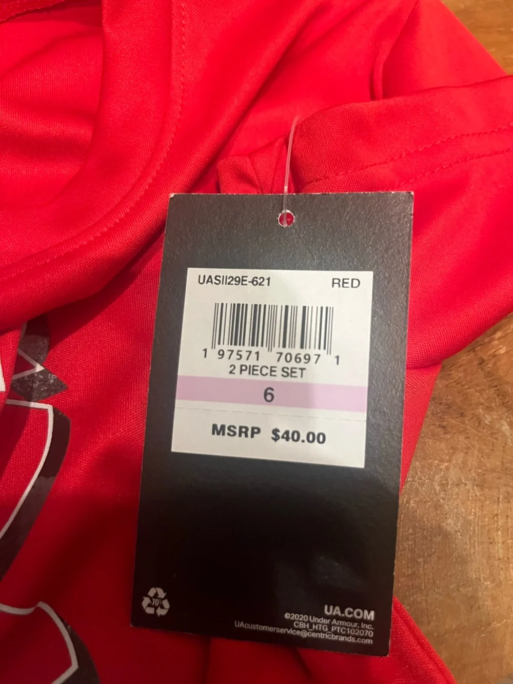 Under Armour red tee